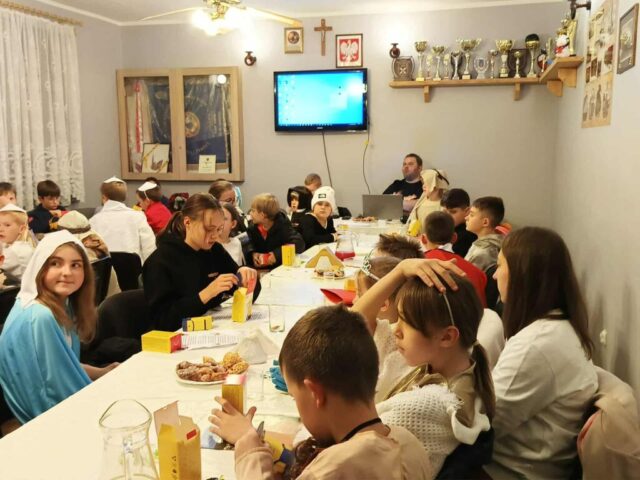 17923348-c175-46c2-a1a9-18594df49674