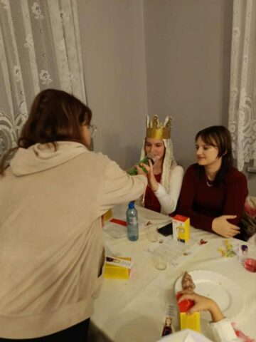 6d02d3fb-d5d6-47f7-9701-9b65123a4ebf