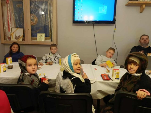 9ca553dd-8d2c-40cd-b682-139c72c8d8df